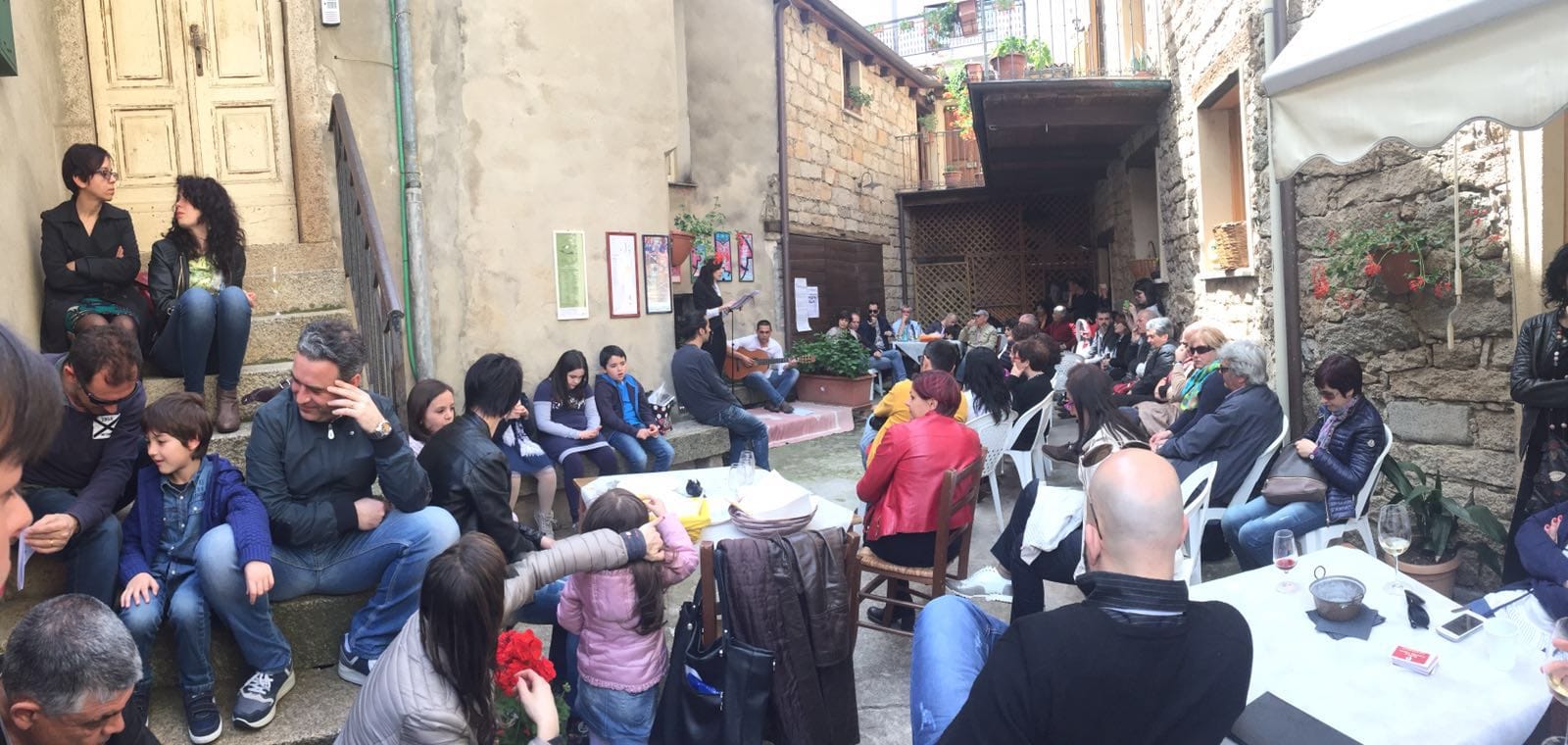 Manifestazione d’interesse ad accogliere appuntamenti dell’evento Invasione PoETICA