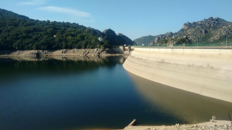 LA DIGA DEL LAGO DI GUSANA A GAVOI