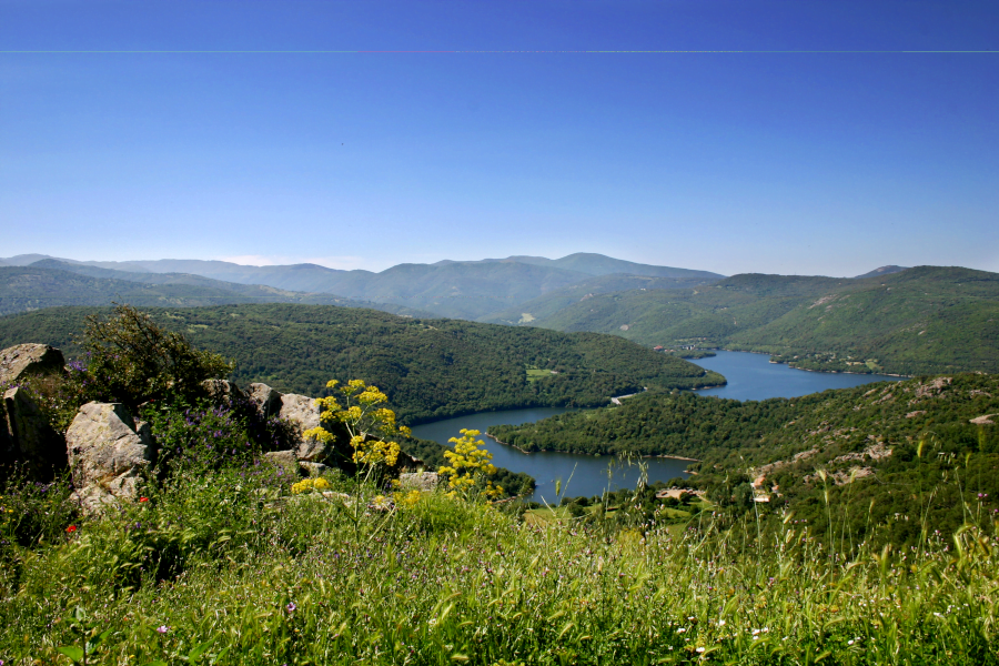 lago di gusana-panorama.foto di Siesko